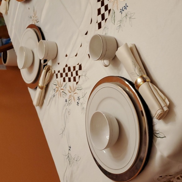 Home Dinner set - Picture 5 of 7